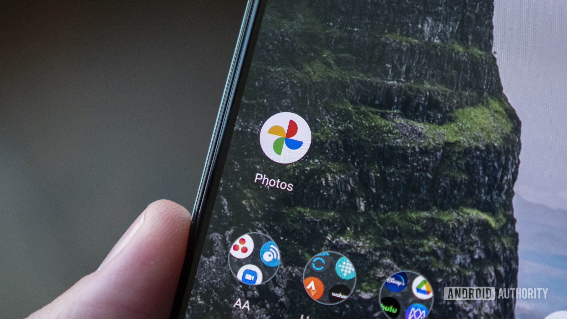 Приложение Google Фото на Android наконец-то получило новый видеоредактор
